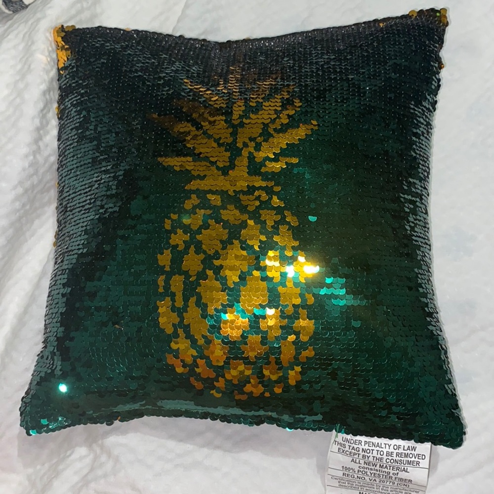 Reversible pineapple sequin throw pillow